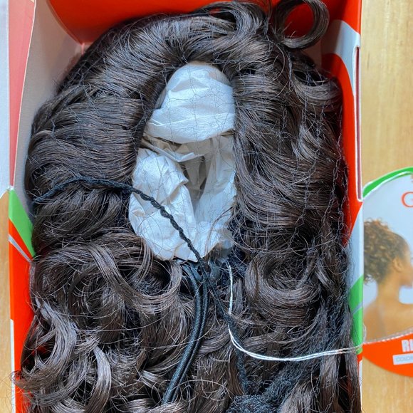 #103 GLANCE RHYME GIRL DRAWSTRING PONYTAIL - Picture 3 of 5